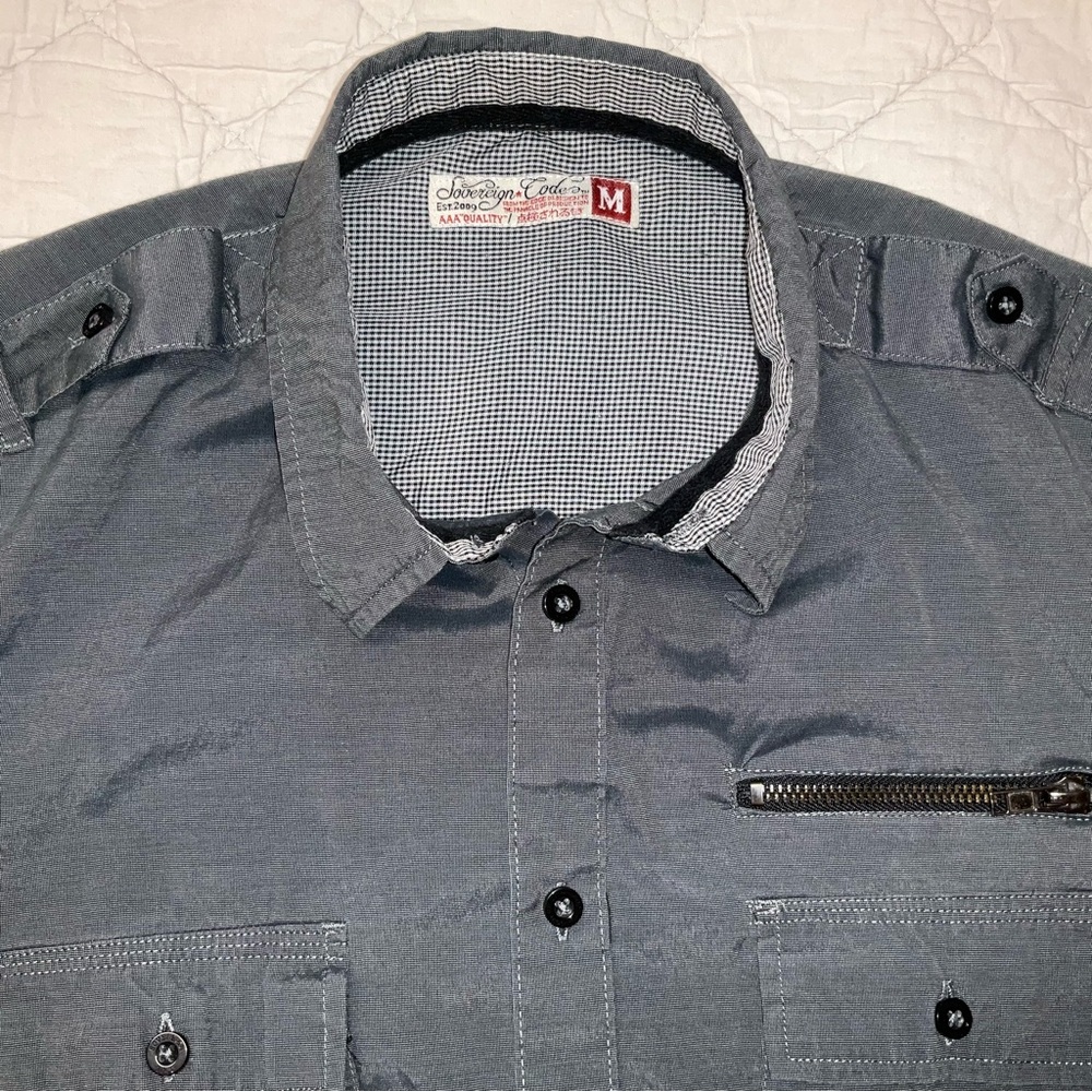 Sovereign Codes mens Medium Gray LS Military Style Button Down Shirt